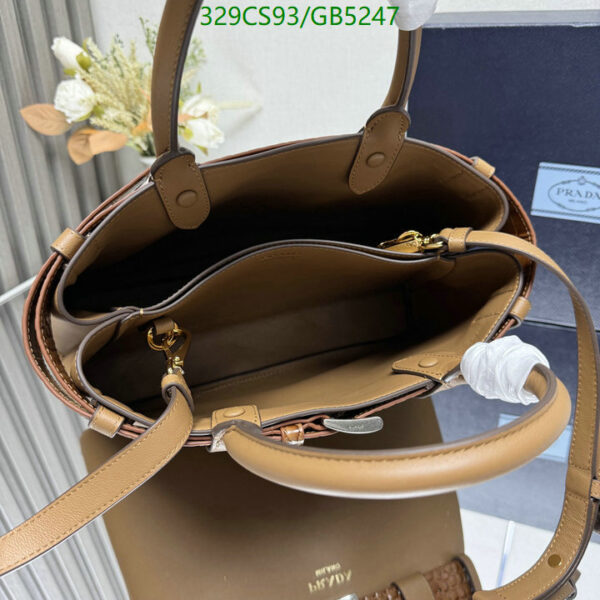 Luxury Prada Buckle Medium leather handbag with belt - Image 10