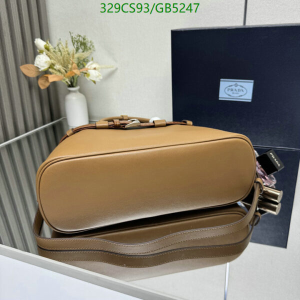 Luxury Prada Buckle Medium leather handbag with belt - Image 6
